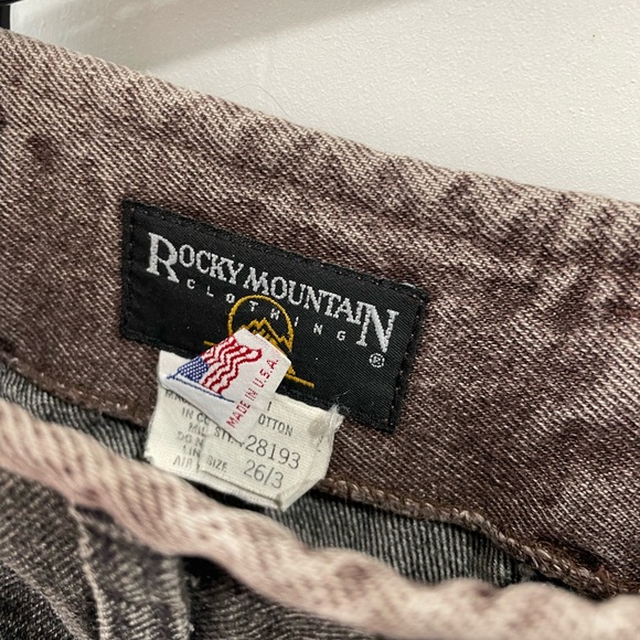 Two toned Rockies - Picture 2 of 4